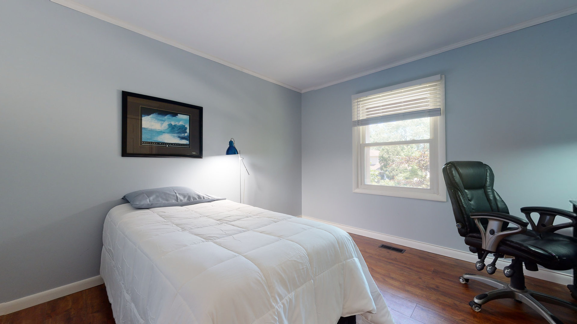 274 Timber Hill Road Buffalo Grove, IL 60089 - Photo 11 of 22 a bedroom with a bed and a window