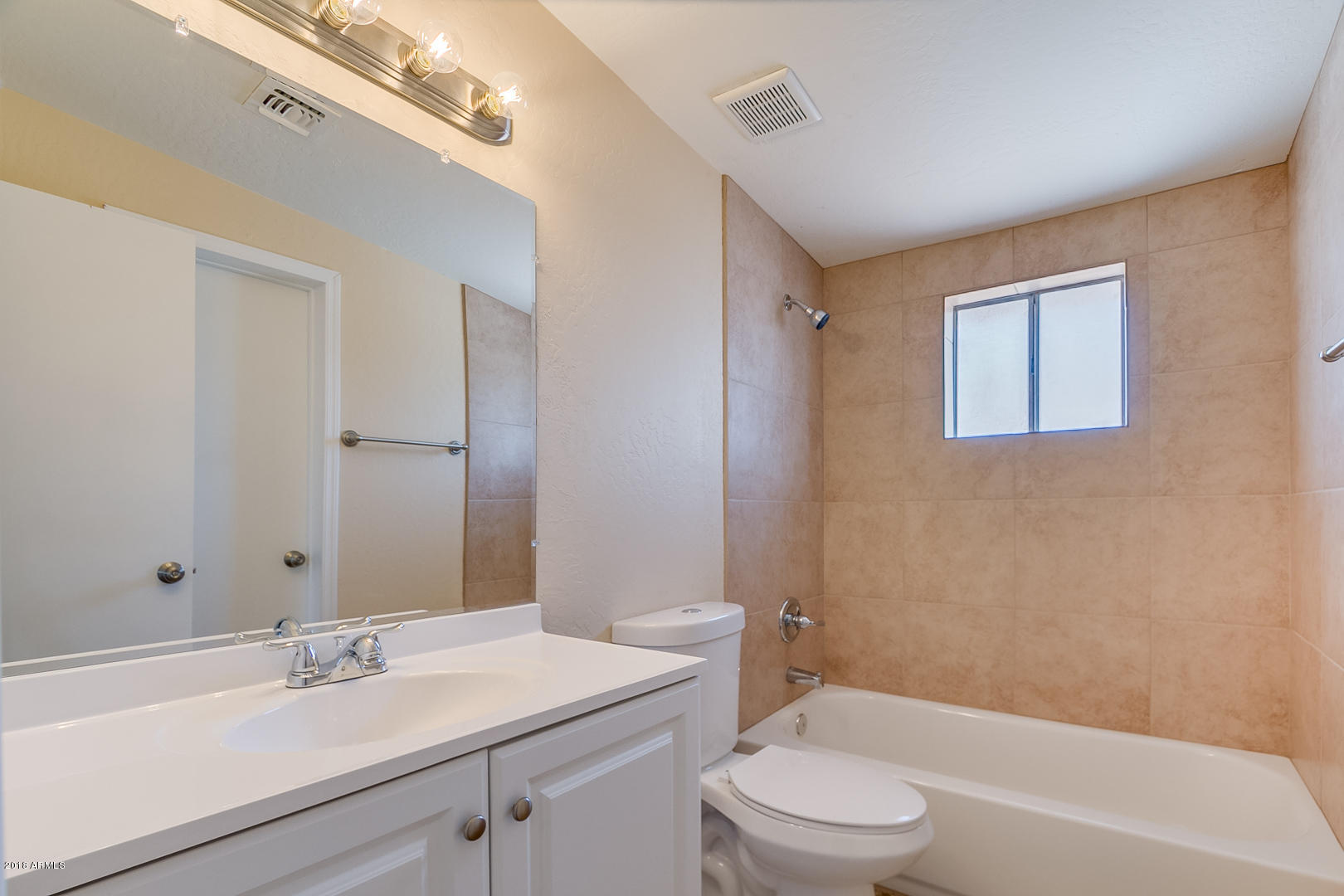 8208 West Osborn Road Phoenix, AZ 85033 - Photo 14 of 34 Osborn-030