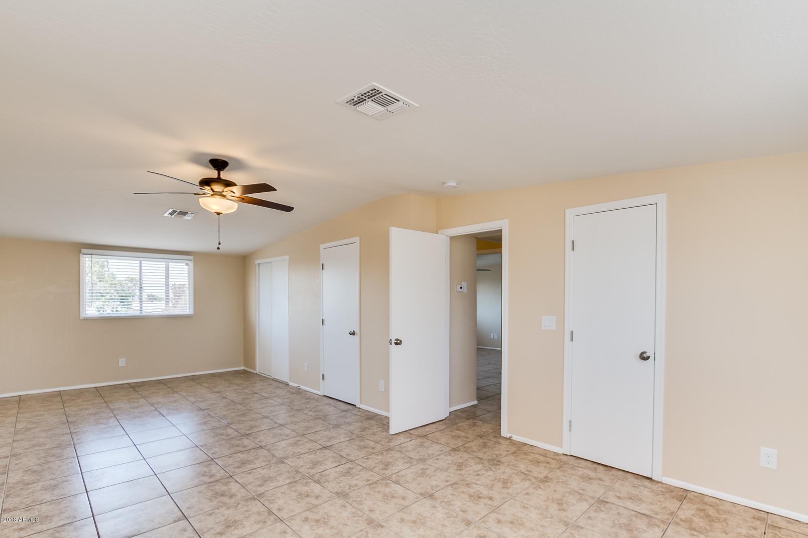 8208 West Osborn Road Phoenix, AZ 85033 - Photo 18 of 34 Osborn-027