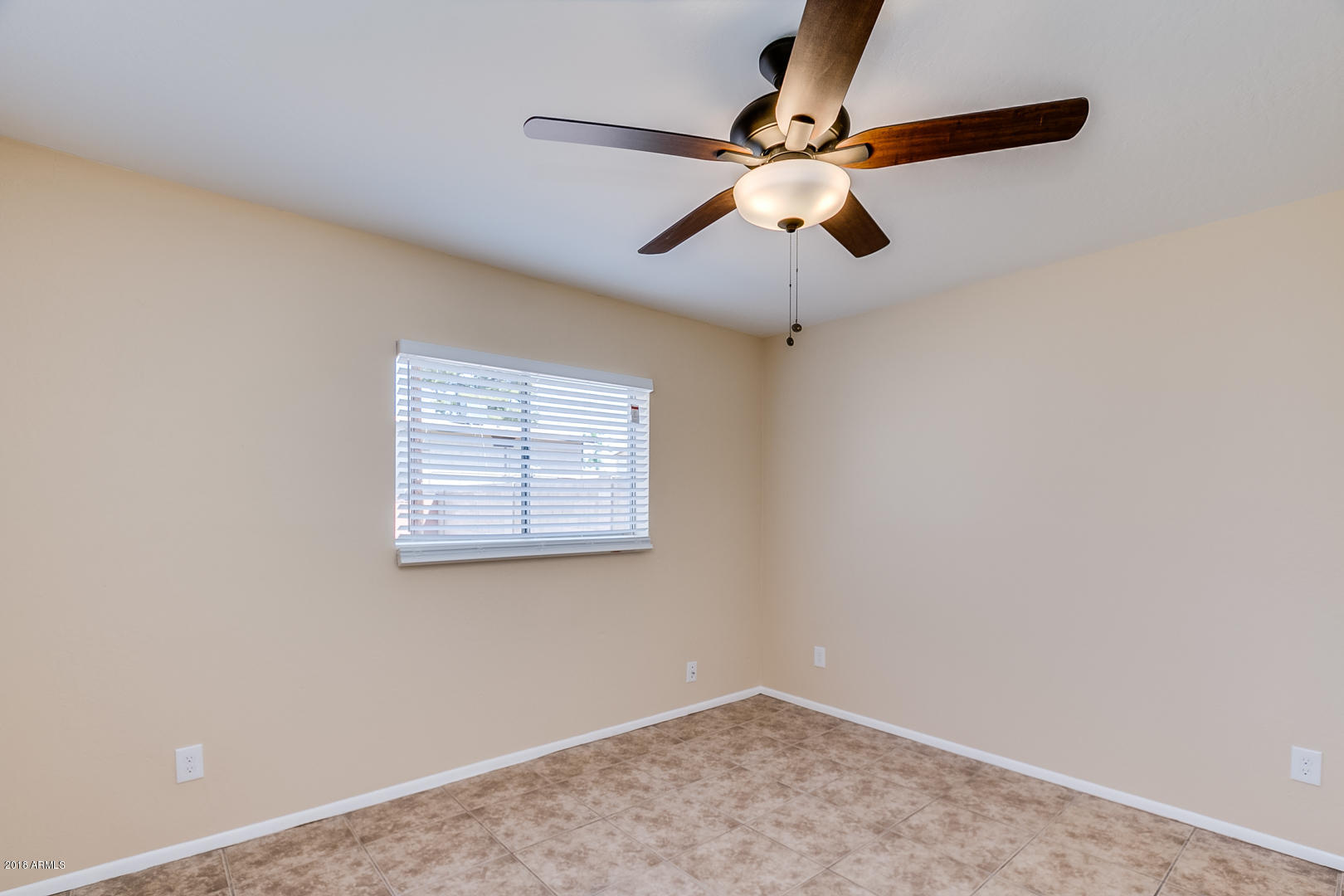 8208 West Osborn Road Phoenix, AZ 85033 - Photo 26 of 34 Osborn-018
