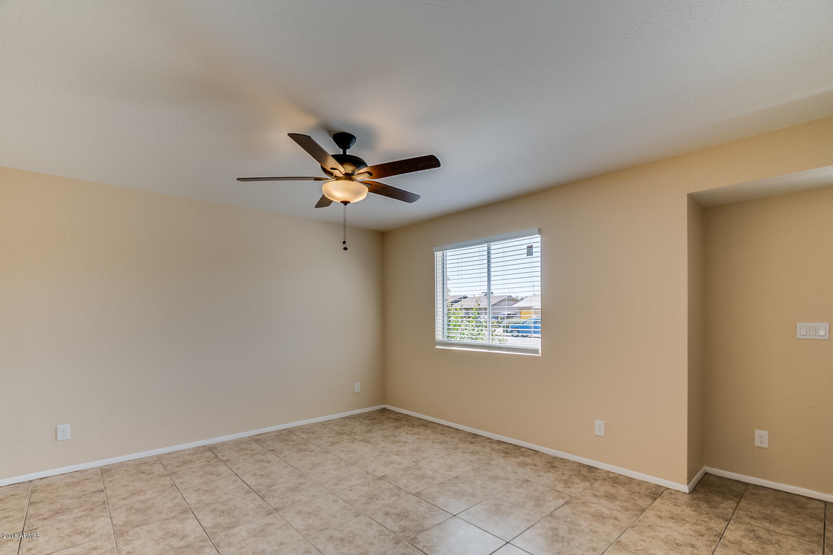 8208 West Osborn Road Phoenix, AZ 85033 - Photo 30 of 34 Osborn-008