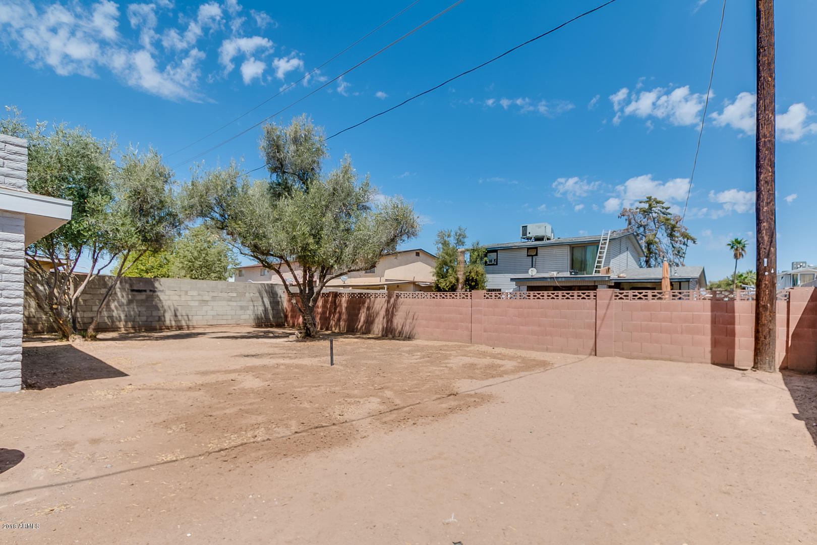 8208 West Osborn Road Phoenix, AZ 85033 - Photo 31 of 34 Osborn-037