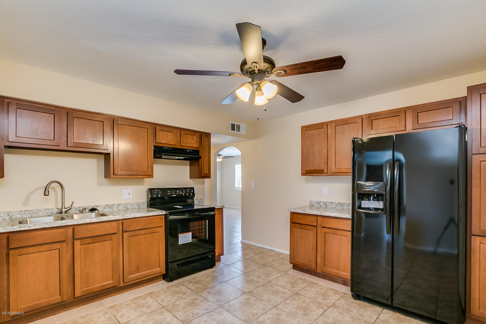 8208 West Osborn Road Phoenix, AZ 85033 - Photo 9 of 34 Osborn-011