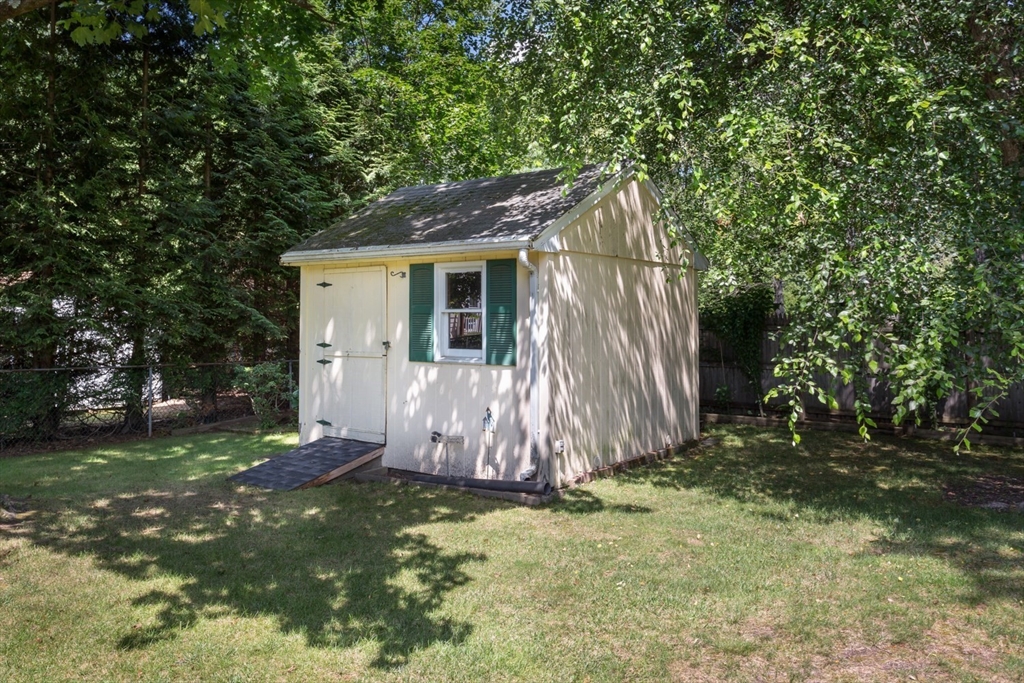 4 Southgate Road Franklin, MA 02038 - Photo 38 of 38 Gallery Image 38