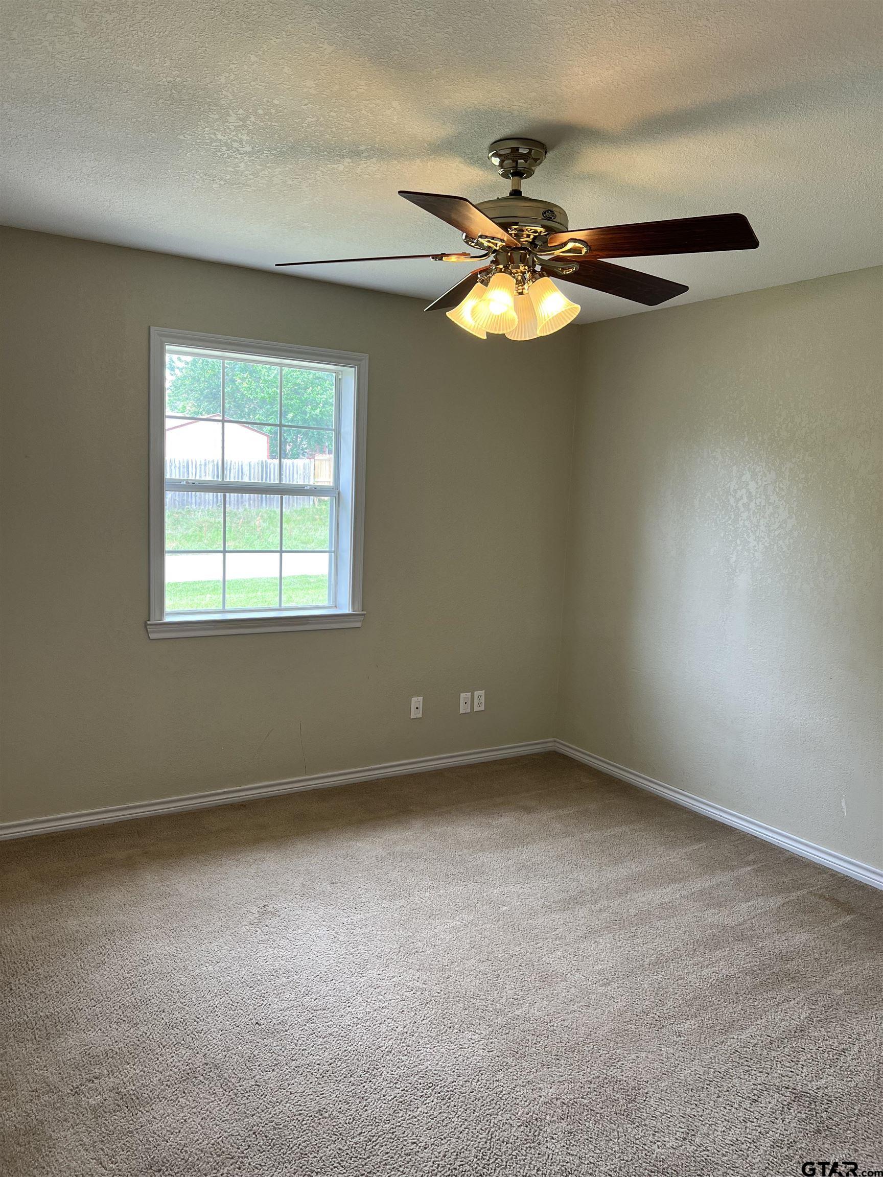 1002 South Boyd Street Lindale, TX 75771 - Photo 24 of 41