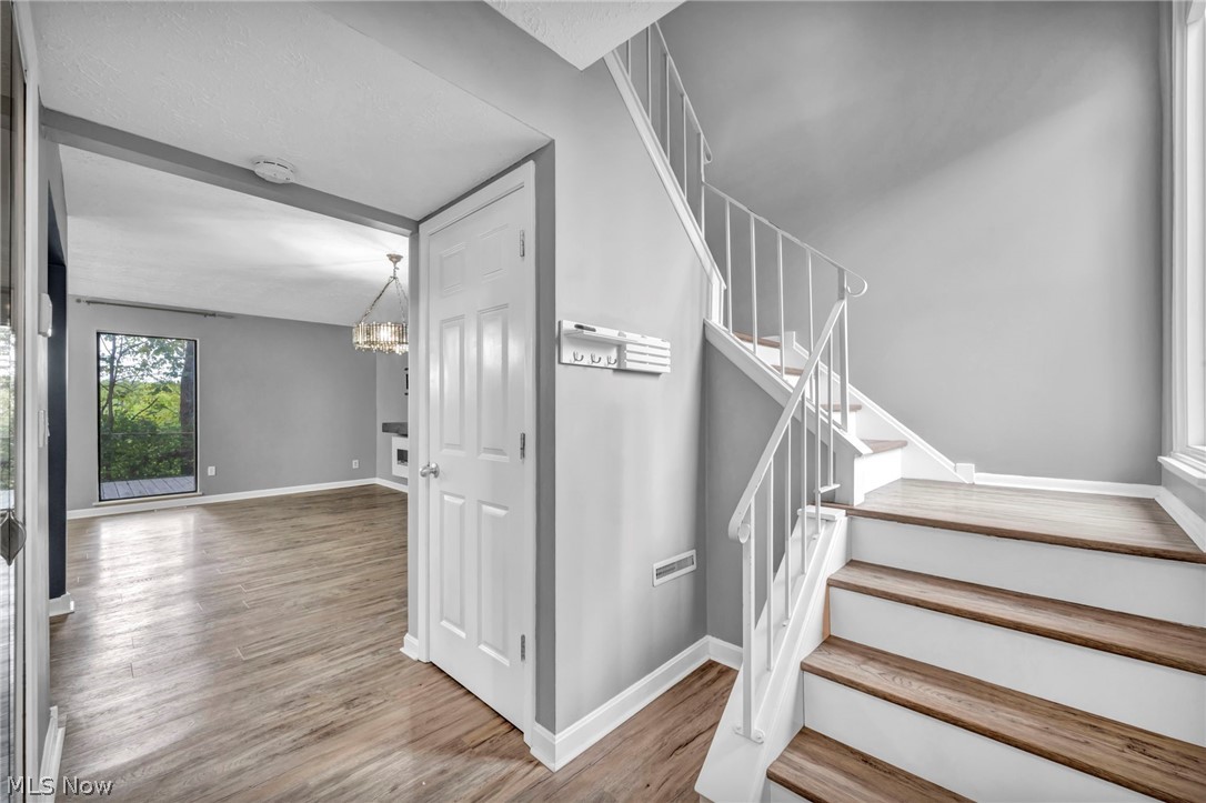 11547 Pearl Road Strongsville, OH 44136 - Photo 6 of 41 Gallery Image 6