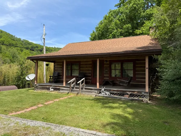 $139,900 | 803 White Rock Gap Road, Covington, VA 24426