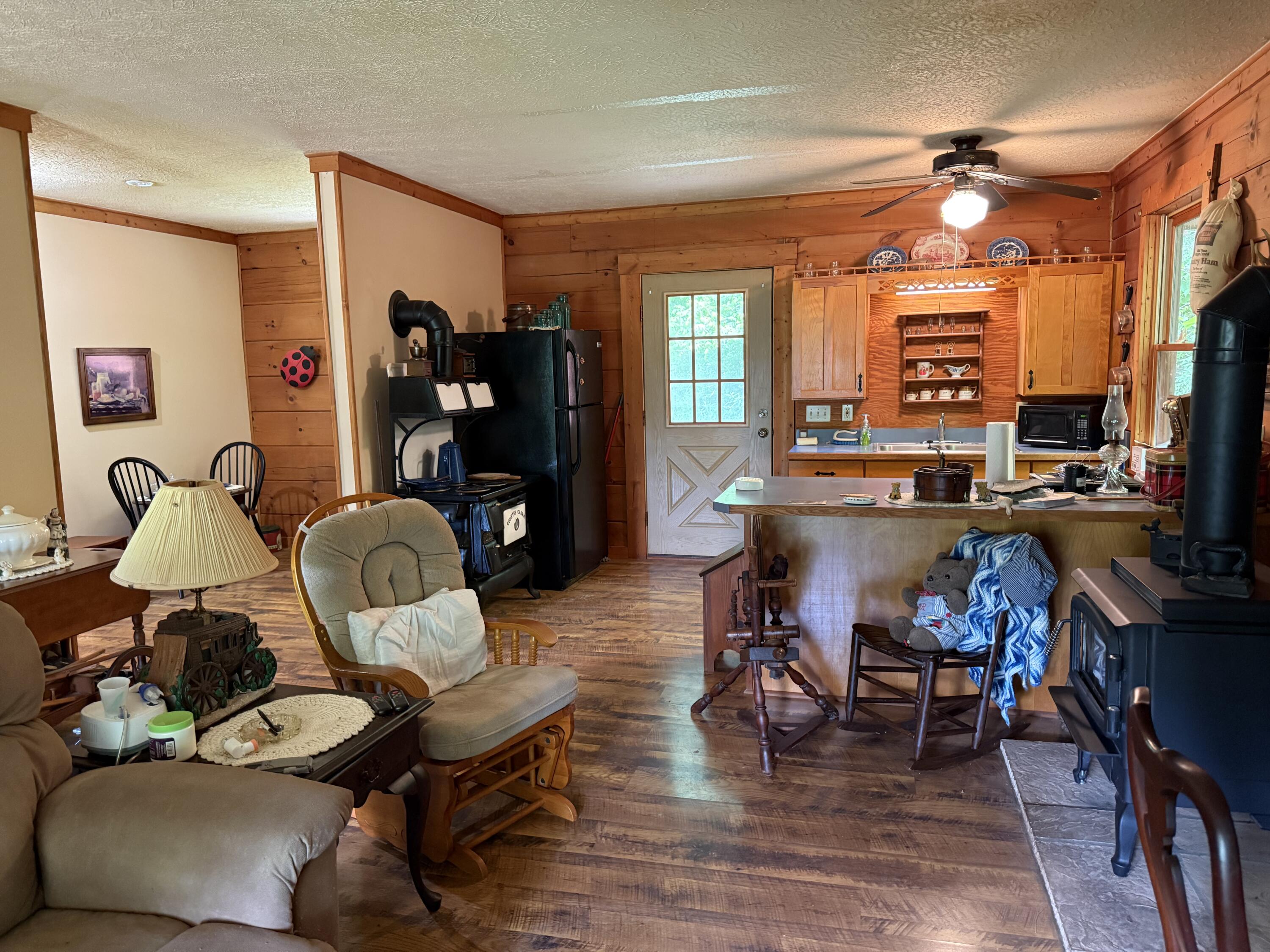 803 White Rock Gap Road Covington, VA 24426 - Photo 12 of 21 IMG_4403