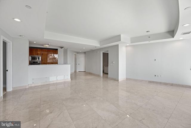 $1,440,000 | 1881 North Nash Street, Unit 1801, Arlington, VA 22209