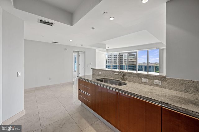 $1,440,000 | 1881 North Nash Street, Unit 1801, Arlington, VA 22209