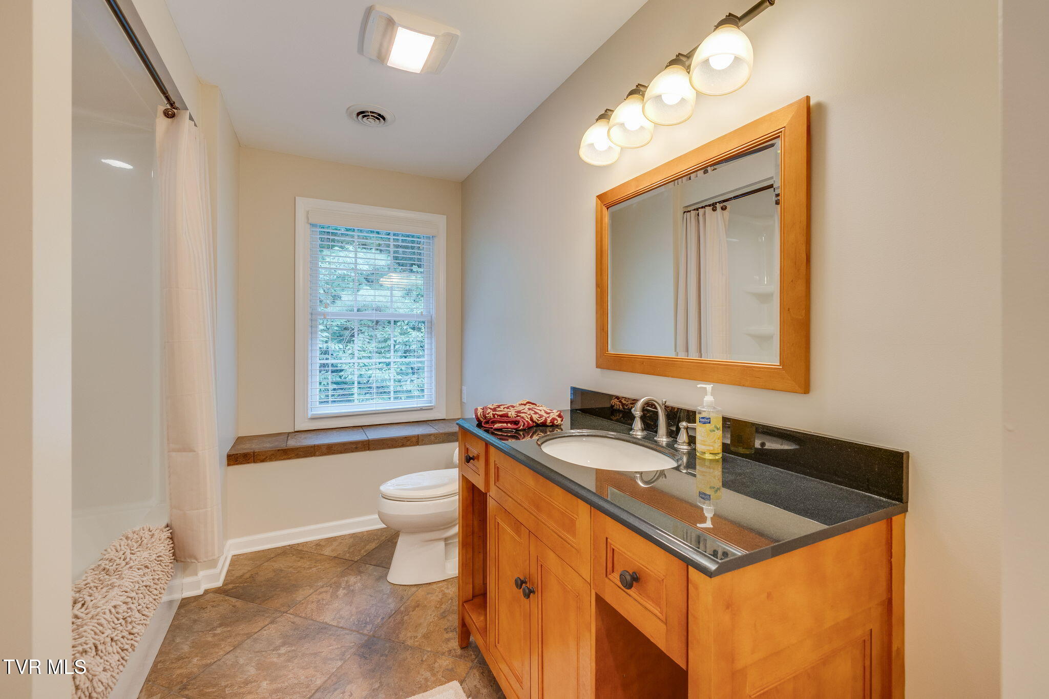 487 Barr Road Blountville, TN 37617 - Photo 64 of 88 054