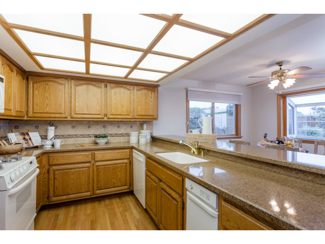 2637 Wakefield Drive Belmont, CA 94002 - Photo 12 of 25