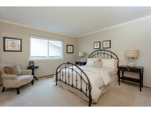 2637 Wakefield Drive Belmont, CA 94002 - Photo 16 of 25