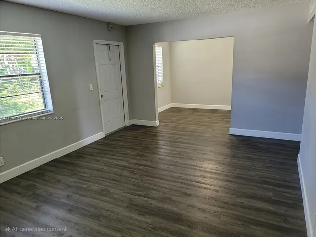 $2,000 | 500 Northeast 2nd Street, Unit 117, Dania Beach, FL 33004