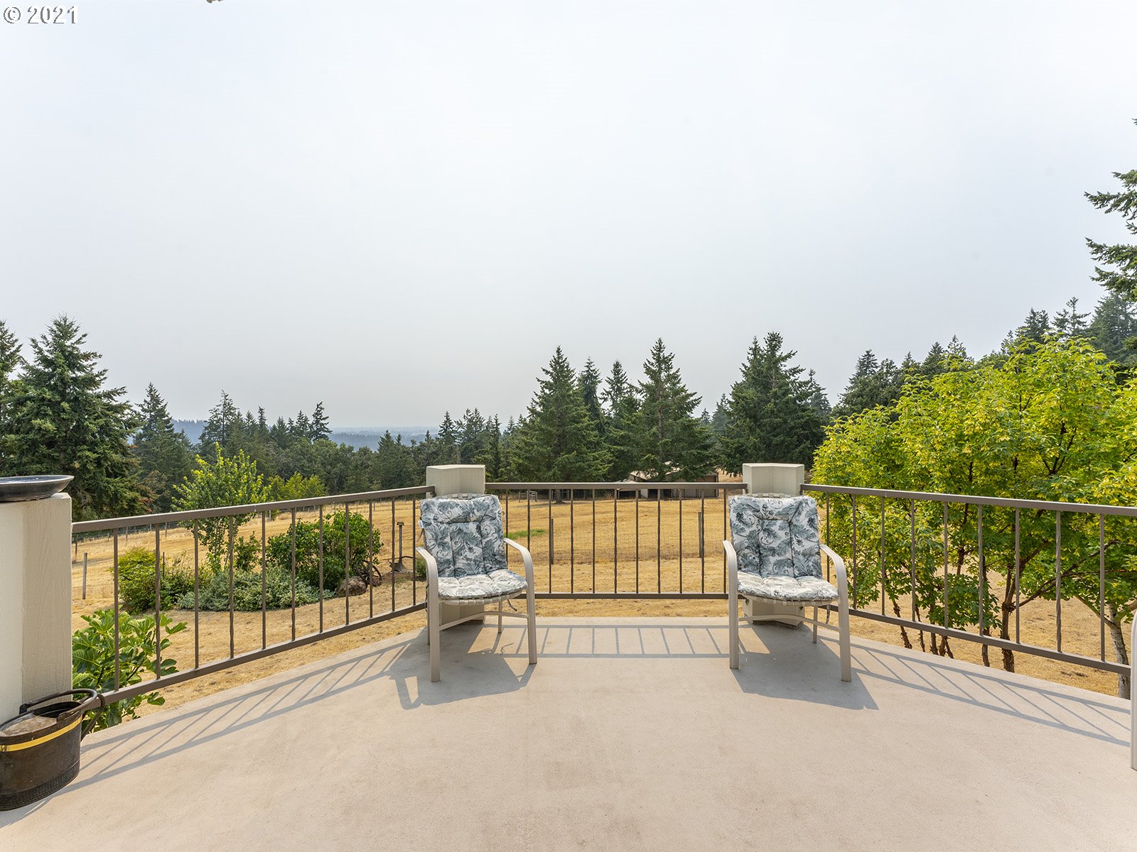 18350 Southwest Kramien Road Newberg, OR 97132 - Photo 14 of 31 a view of a terrace with sitting area