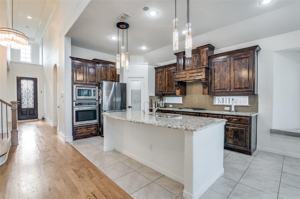 5716 Broadgreen Road Frisco, TX 75035 - Photo 8 of 30