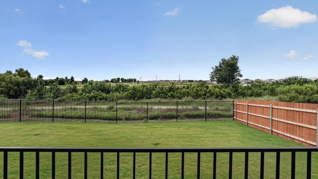 214 Betsy Road Hutto, TX 78634 - Photo 23 of 34 214 Betsy Road ~ Ready Now