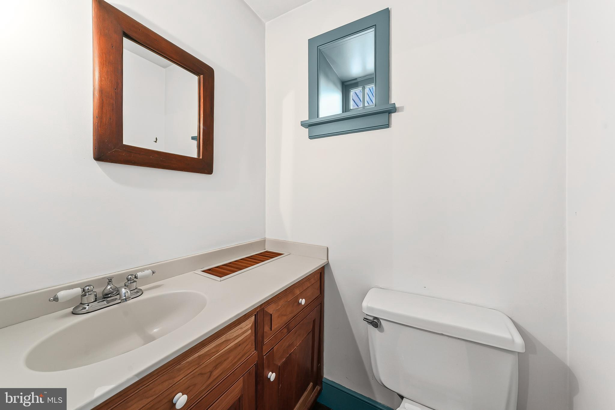 1001 Cannery Road Kennett Square, PA 19348 - Photo 32 of 129 Powder Room