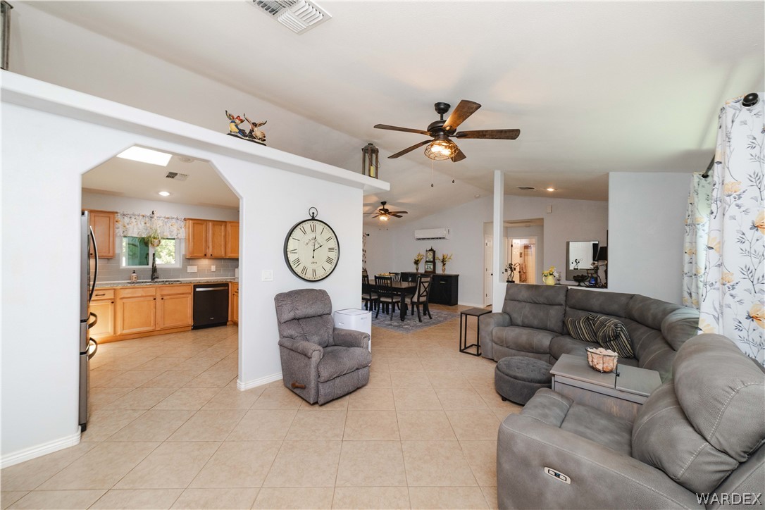 3684 Horse Mesa Road Golden Valley, AZ 86413 - Photo 8 of 81
