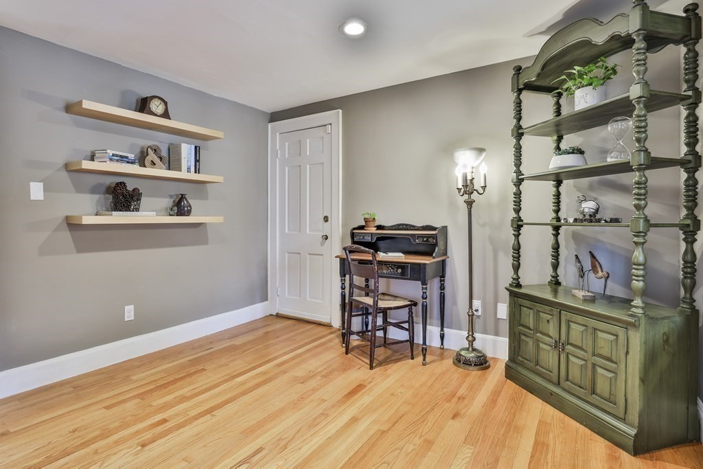 123 Dalton Road Chelmsford, MA 01824 - Photo 21 of 36 Gallery Image 21