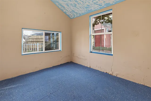 $169,000 | 10647 Chapel Hill Drive, Houston, TX 77099