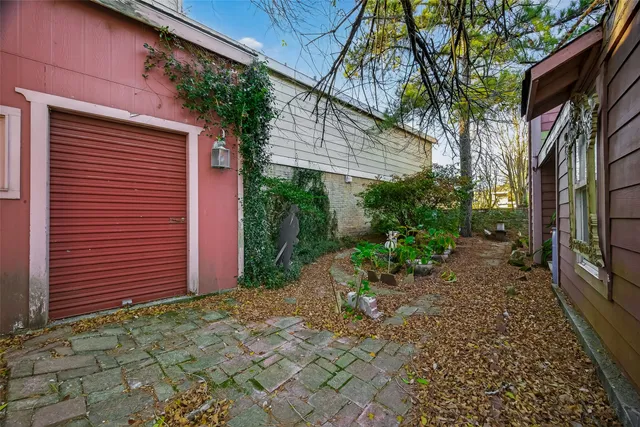 $169,000 | 10647 Chapel Hill Drive, Houston, TX 77099