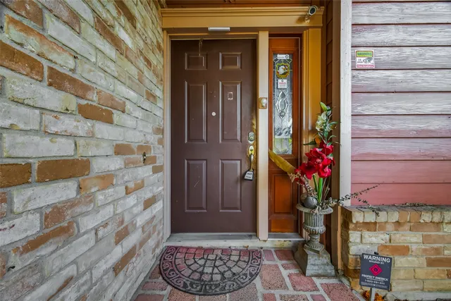 $169,000 | 10647 Chapel Hill Drive, Houston, TX 77099