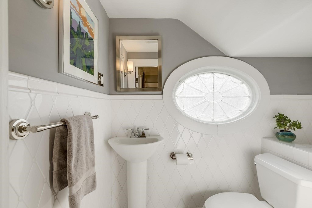 29 Summit Road Medford, MA 02155 - Photo 21 of 42 Gallery Image 21