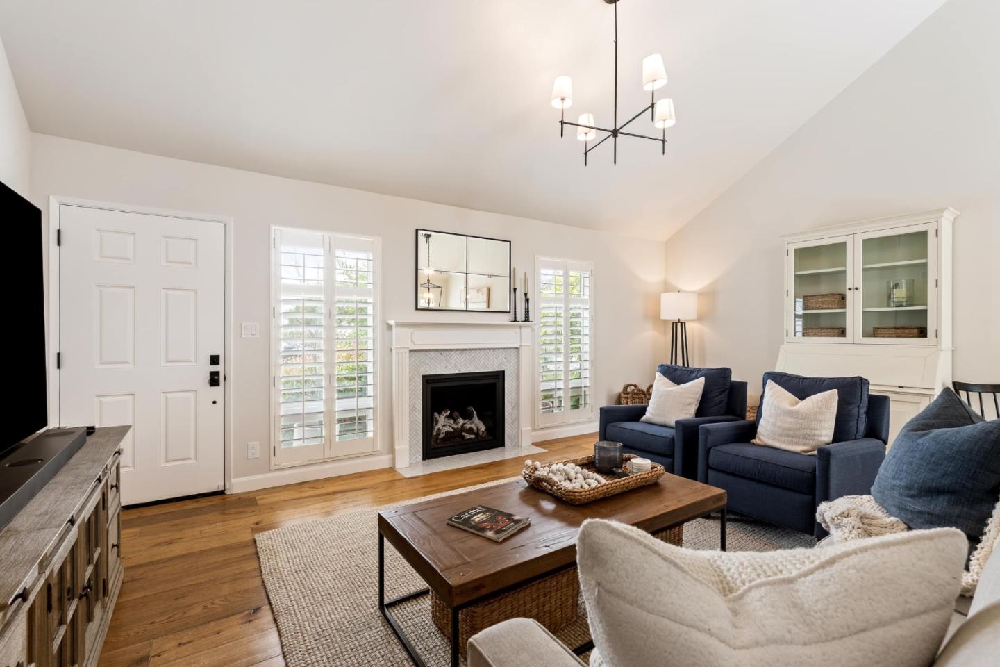 4000 Rio Road, Unit 49 Carmel, CA 93923 - Photo 2 of 26