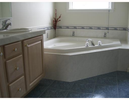 50 Red Hawk Drive Cranston, RI 02921 - Photo 6 of 8 Master Bath/Spa.