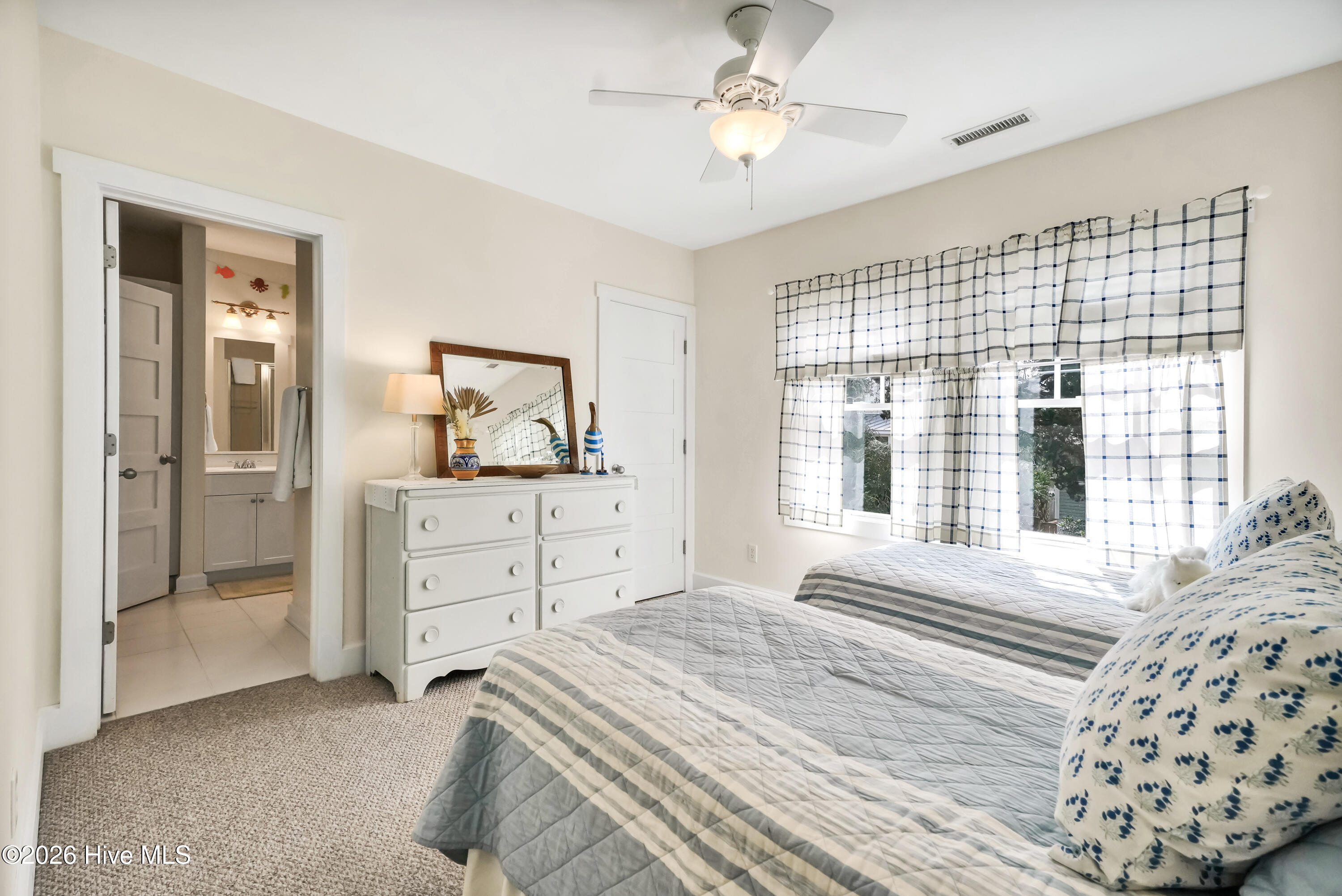 4 East Raleigh Street Wrightsville Beach, NC 28480 - Photo 32 of 72 4EastRaleighStreet-8