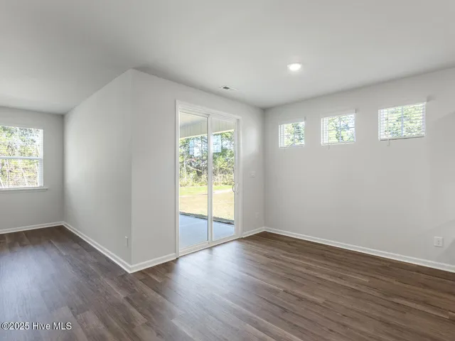 $354,990 | 306 Hammock Bay Way, Unit LOT 25, Hubert, NC 28539