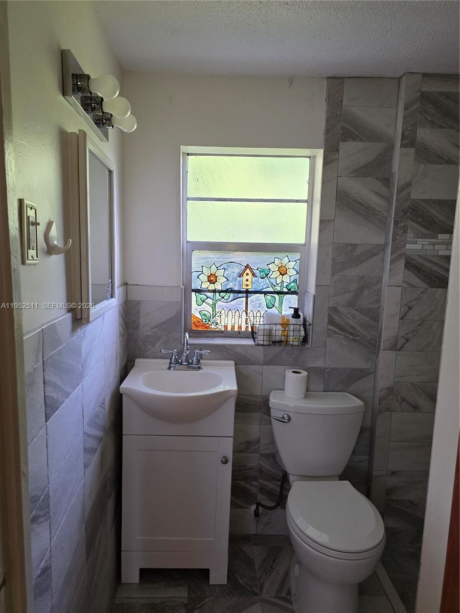 4321 Kirby Loop Road Fort Pierce, FL 34981 - Photo 12 of 14