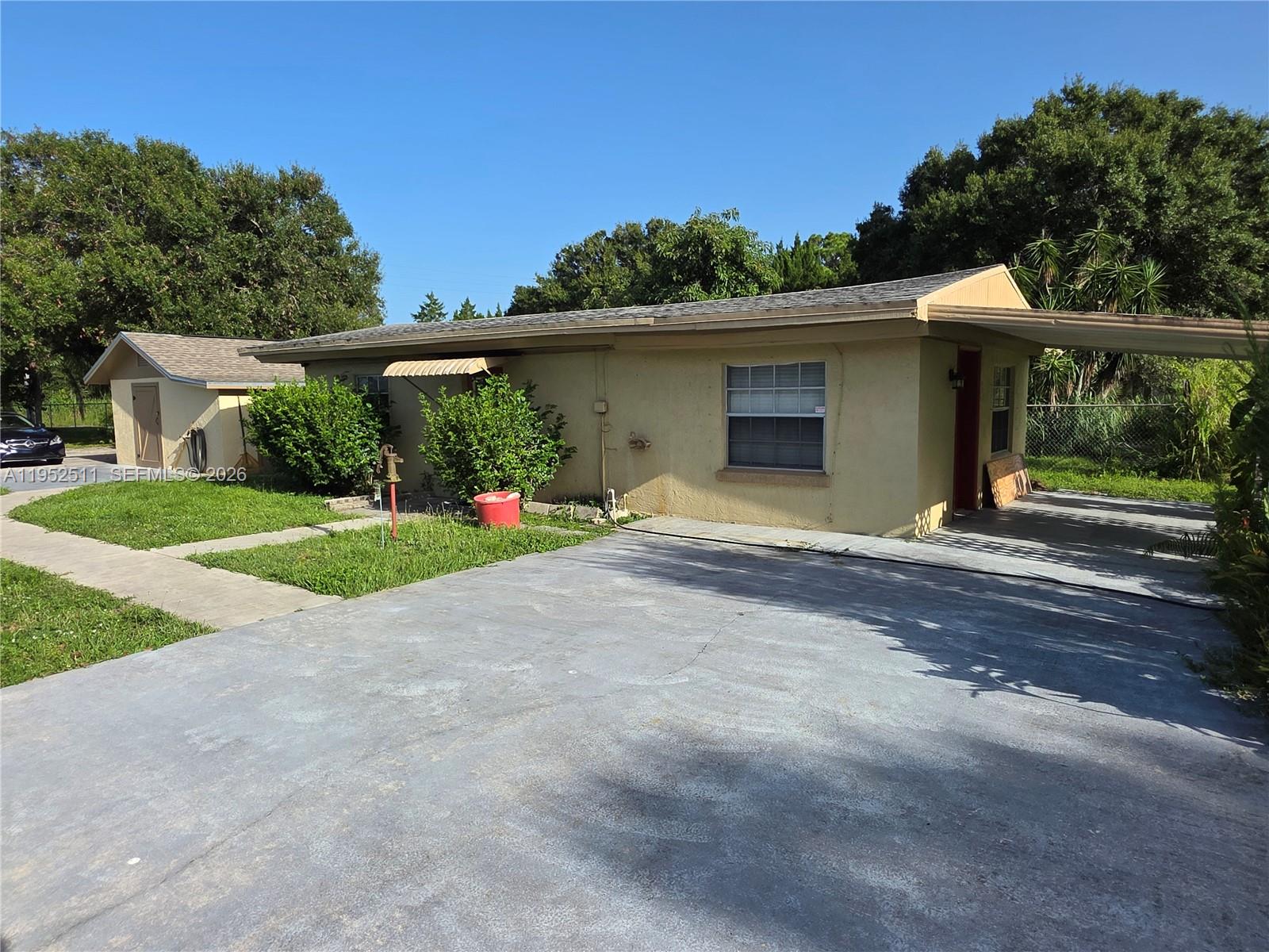 4321 Kirby Loop Road Fort Pierce, FL 34981 - Photo 7 of 14 Guest/In-Law Quarters