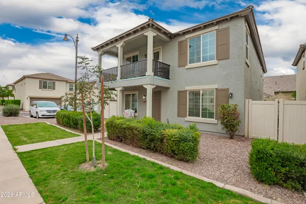 $495,000 | 907 South Henry Lane, Gilbert, AZ 85296