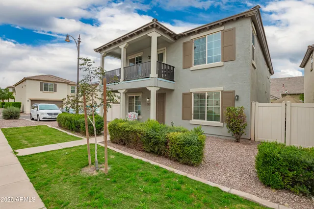 $495,000 | 907 South Henry Lane, Gilbert, AZ 85296