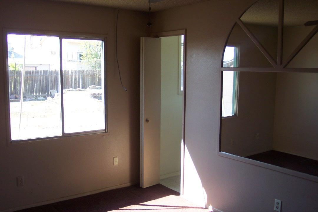 7005 West Monte Vista Road Phoenix, AZ 85035 - Photo 12 of 19 Master Bedroom/Bath