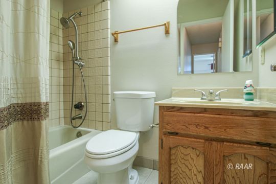 958 Roosevelt Street Ridgecrest, CA 93555 - Photo 14 of 27 Gallery Image 14