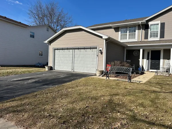 $420,000 | 1708 Southbridge Court, Schaumburg, IL 60169