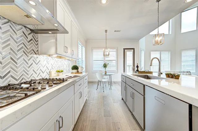 $6,500 | 13703 Northwood Meadow Circle, Houston, TX 77077