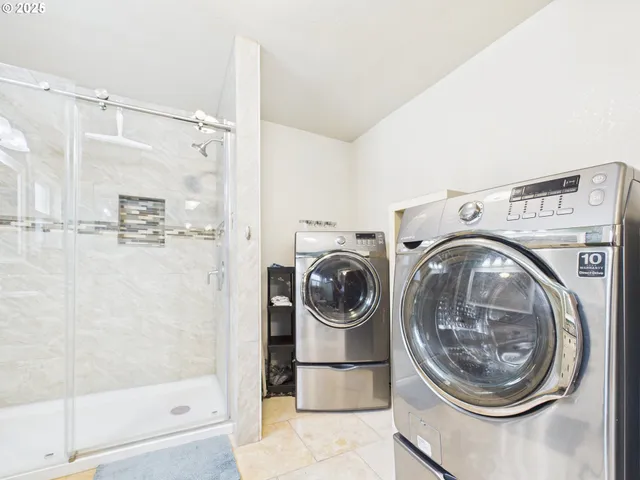 $290,000 | 1800 Southwest Goodwin Place, Pendleton, OR 97801