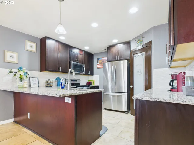 $290,000 | 1800 Southwest Goodwin Place, Pendleton, OR 97801