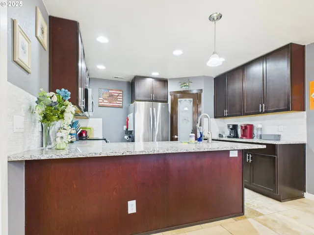 $290,000 | 1800 Southwest Goodwin Place, Pendleton, OR 97801