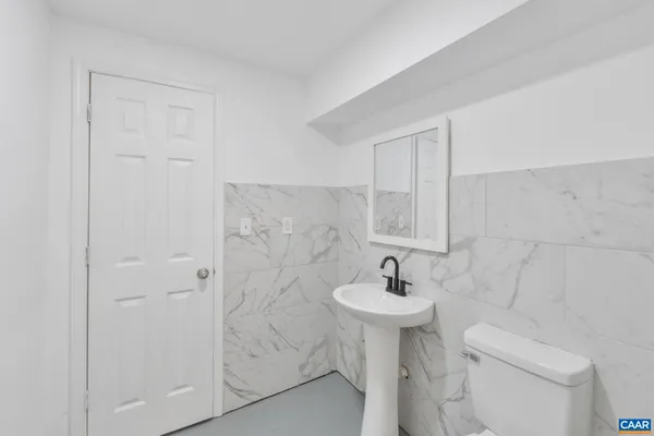$395,000 | 622 Front Street, Lovingston, VA 22949