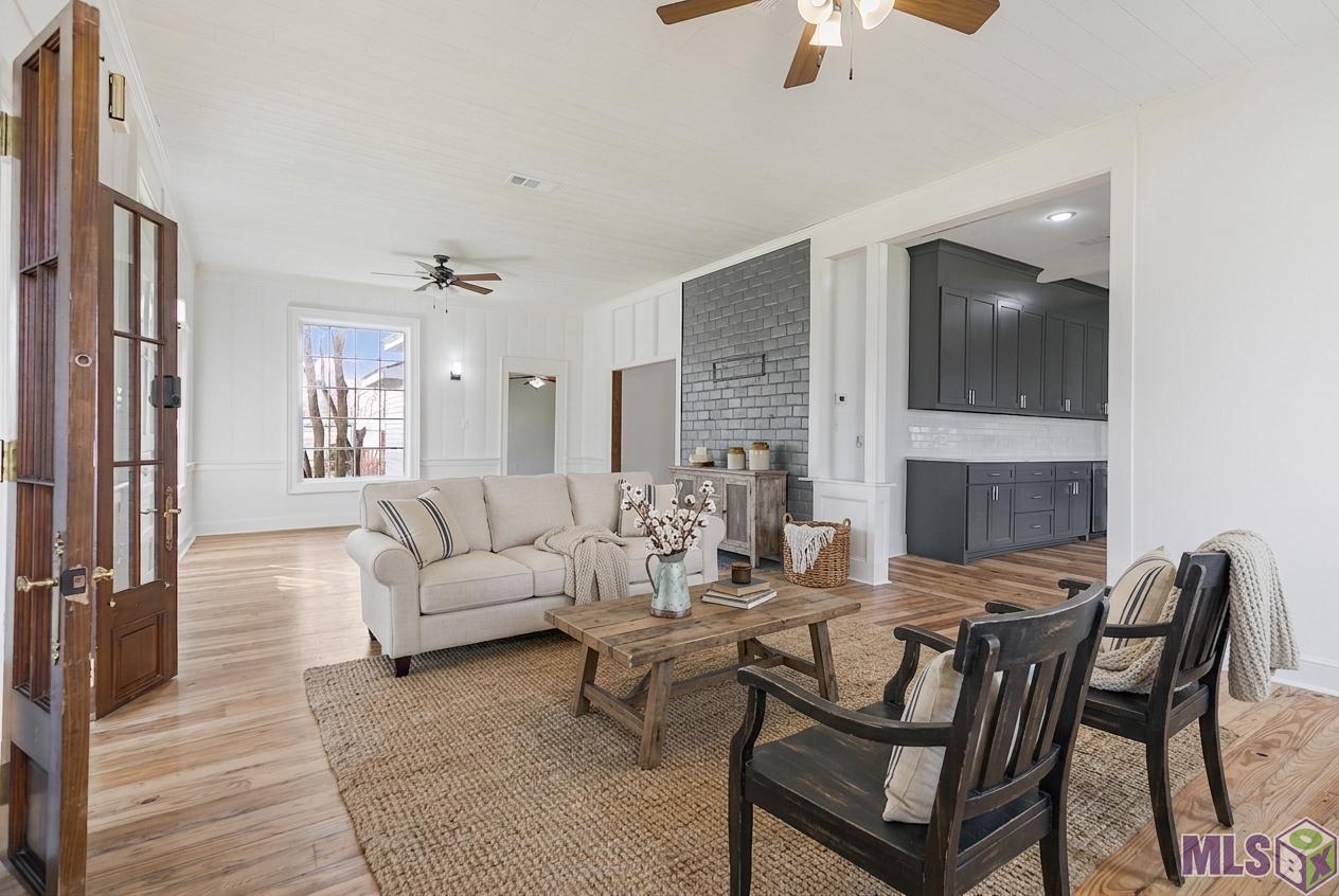 41043 Courtney Road Gonzales, LA 70737 - Photo 4 of 16