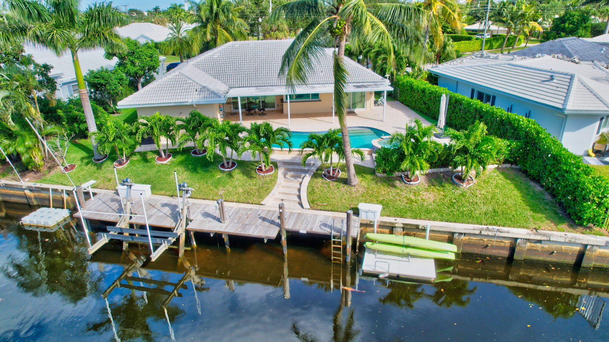 850 Holly Lane Boca Raton, FL 33486 - Photo 1 of 28 Back Exterior