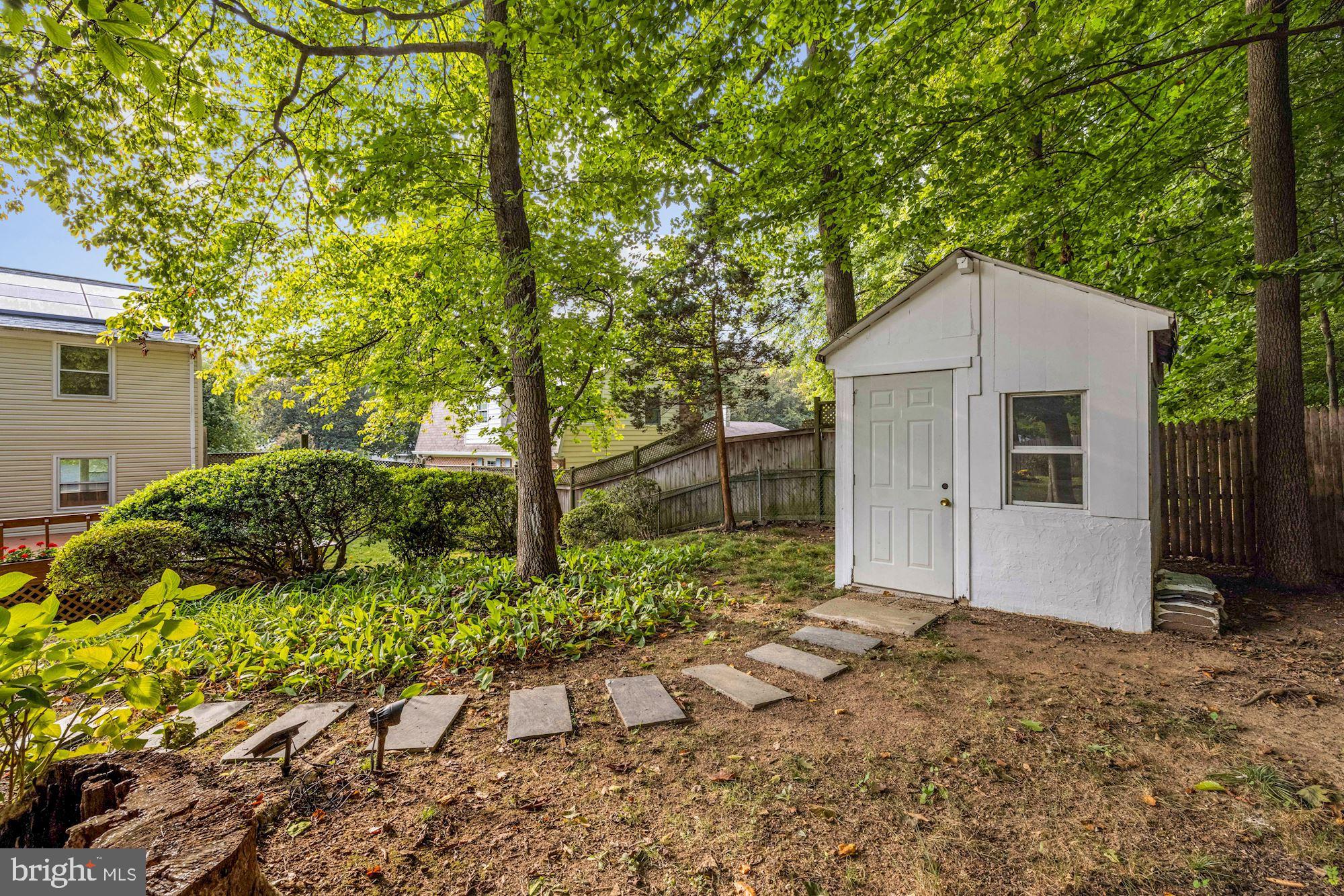 3228 Birchtree Lane Silver Spring, MD 20906 - Photo 40 of 46 Gallery Image 40