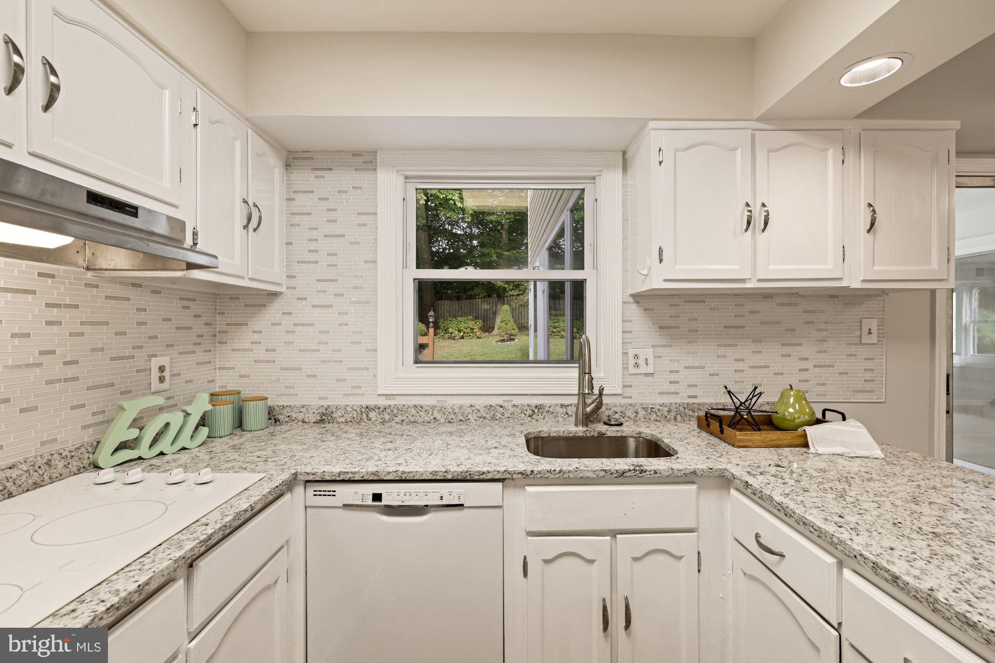 3228 Birchtree Lane Silver Spring, MD 20906 - Photo 8 of 46 Gallery Image 8