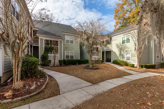 $275,000 | 2349 Tall Sail Drive, Unit 311K, Charleston, SC 29414