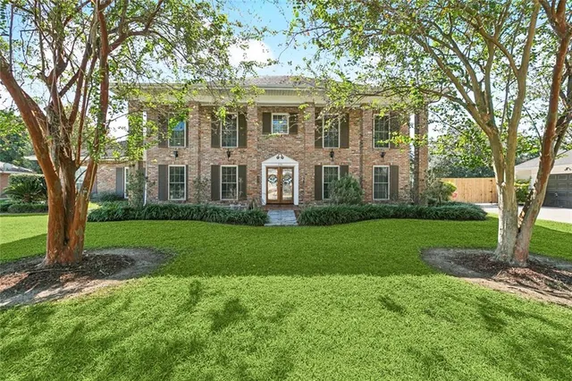 $429,000 | 776 Fairfield Avenue, Gretna, LA 70056